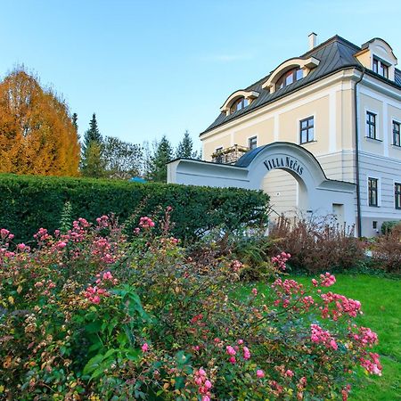 Hotel Villa Necas Жилина Екстериор снимка