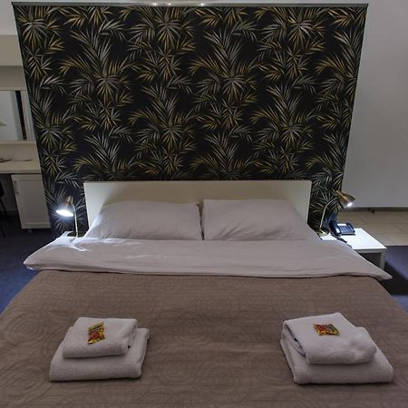 Hotel Villa Necas Жилина Екстериор снимка