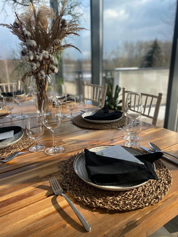 Hotel Villa Necas Жилина Екстериор снимка